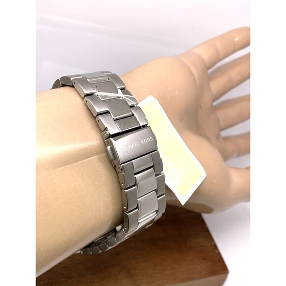 Michael Kors Men's Watch MK8880 Quartz Chronograph Black Dial Two Tone Steel - Picture 11 of 15